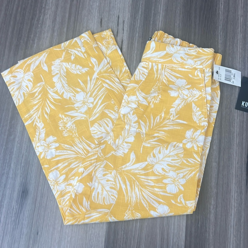 Kut from the Kloth wide leg pant - Picture 3 of 9